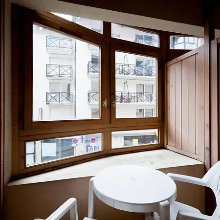 Lejlighed 2* Avec Balcon, Wifi Et Parking, Centre-ville - Fr-1-512-80 *