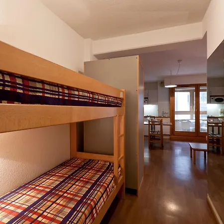 Lejlighed 2* Avec Balcon, Wifi Et Parking, Centre-ville - Fr-1-512-80 Brides-les-Bains